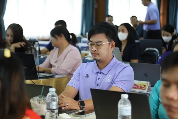 เข้าร่วมการอบรมเชิงปฏิบัติการ “การใช้เทคโนโลยีปัญญาประดิษฐ์ (AI) เพื่อการจัดการเรียนการสอนตามแนวทาง Active Learning”